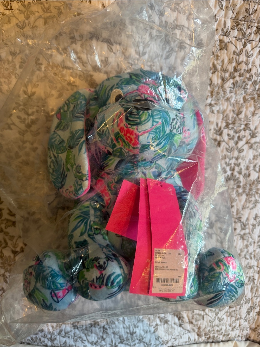 LILLY PULITZER SANDY DOG IN BARKING UP THE PALM TREE